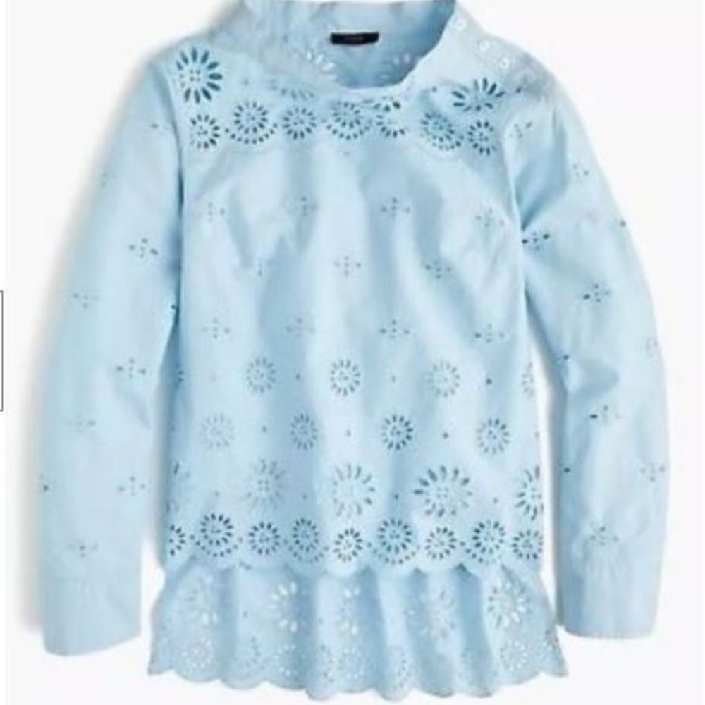 🌟MOVING SALE! 🌟J. Crew Scalloped Eyelet Top